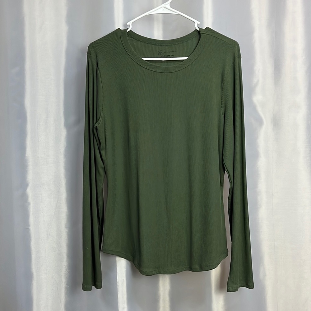 No boundaries, women’s shirt